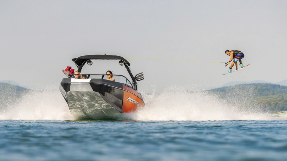 The Moomba Helix serves up performance, luxury, and fun at a reasonable price. Moomba photo.