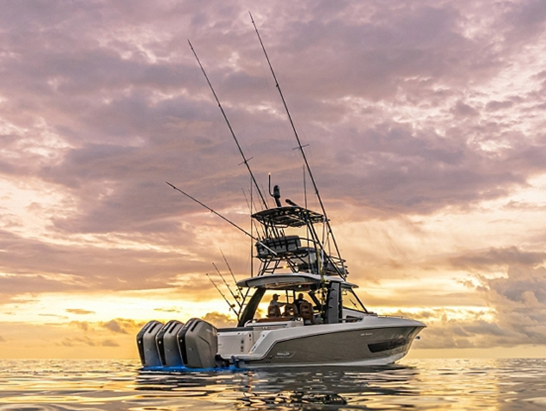 boston whaler 420 outrage with mercury 600 outboards