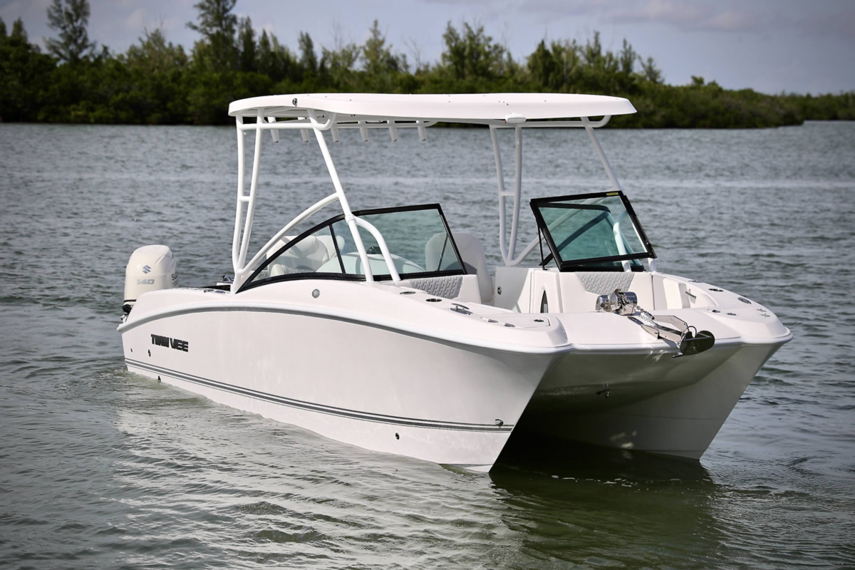 twin vee dual console boat