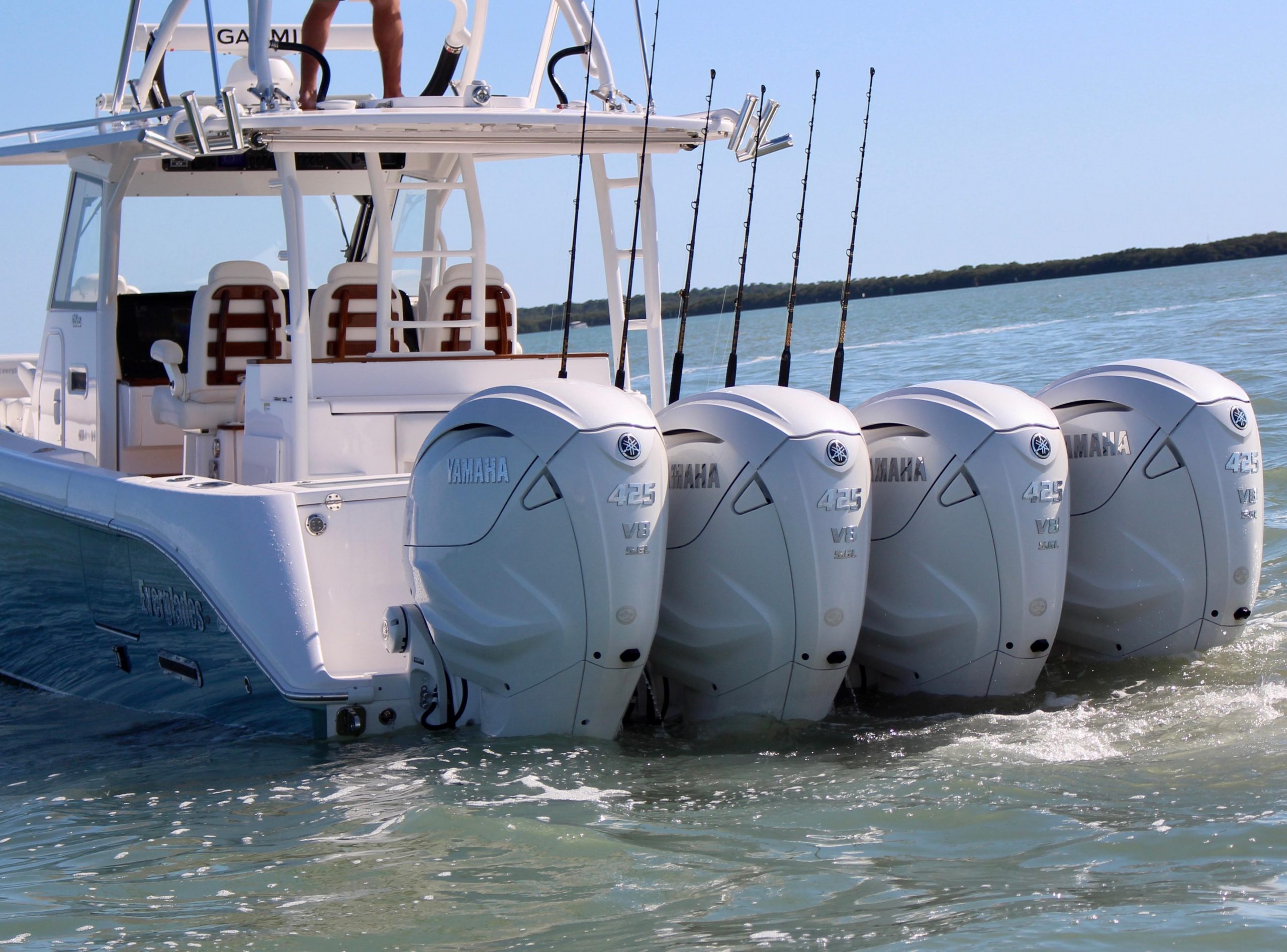 Yamaha XTO Offshore Outboard Engines
