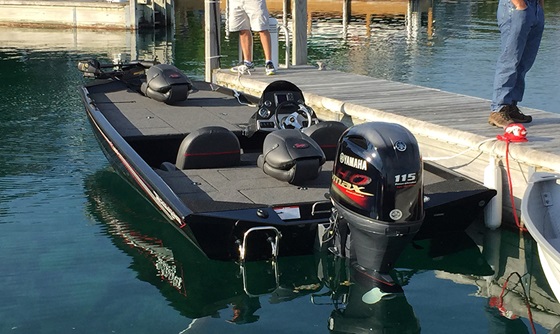 Yamaha Vmax Sho 115 Vs Evinrude E Tec 115 Boat Trader Blog