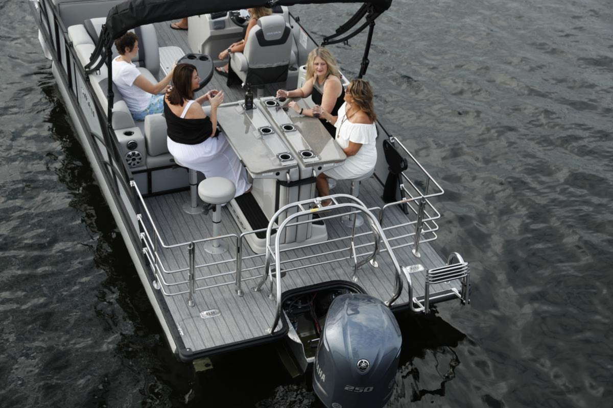 sylvan l3 dzl bar pontoon boat